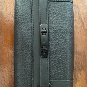 Coach wallet, genuine black leather Like new